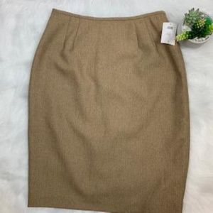 Larry Levine Camel Color Herringbone Pencil Skirt